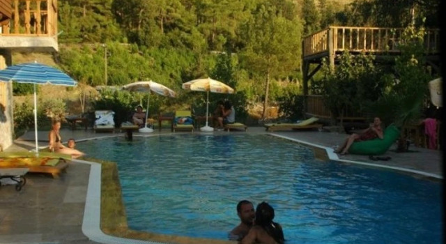 Olimpos Köy Evi