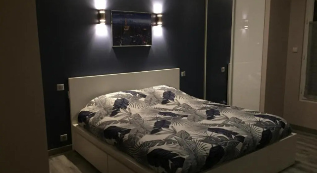 La maison parisienne maison deux pièces à louer au pied du métro, 预订 酒店 迈松阿尔福 马恩河谷