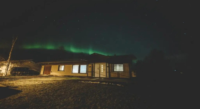 Villa ArcticFox Rovaniemi, Buchen Sie Villa Hotels in Lappland mit Parkplatz, Parkplätze