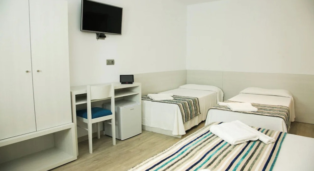 Четырёхместный номер Standard Hotel Rosales Formentera