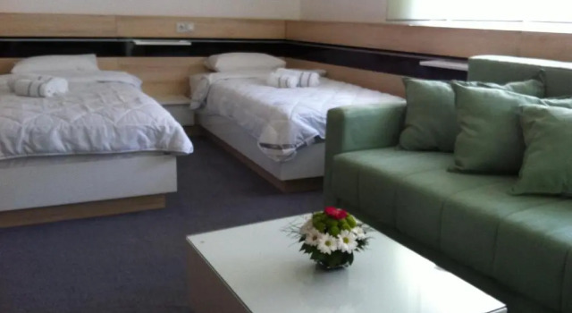 Люкс Garni Hotel Consul