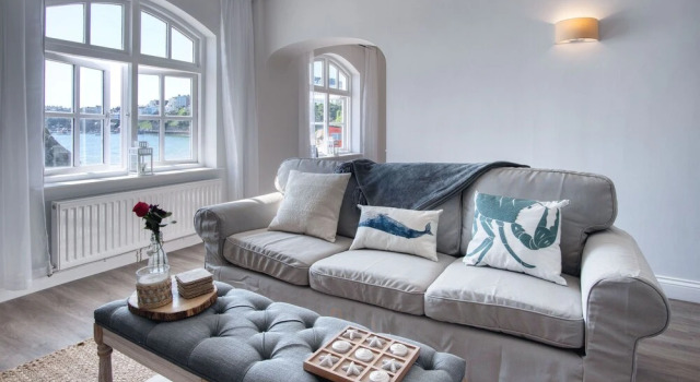 Апартаменты The Sand Castle - 2 Bedroom Apartment - Tenby