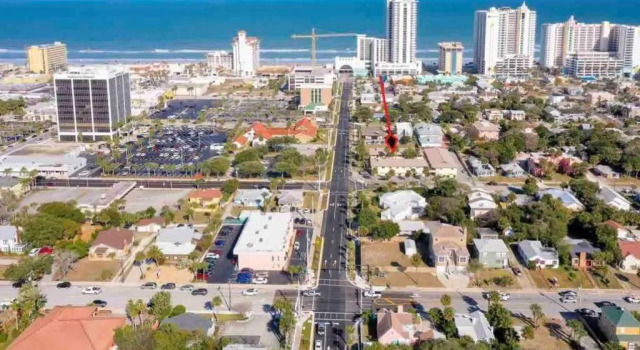 Апартаменты Lovely 2 bedroom 1 bathroom minutes from the beach