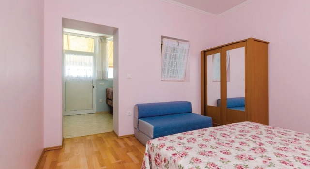 Awesome Home in Orasac With Wifi and 1 Bedrooms