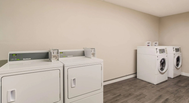 Clarion Inn & Suites Florence - Darlington, Забронировать Отель Отели Южной Каролины с завтраком, Завтраки