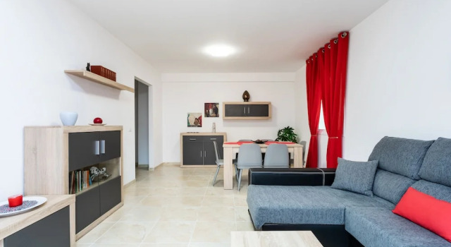 HomeLike Charming Apartment Candelaria, Wifi & Pool, Book Apartment Hotels in Tenerife with Parking, Parking