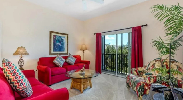 Апартаменты Three-Bedroom Apartment Davenport