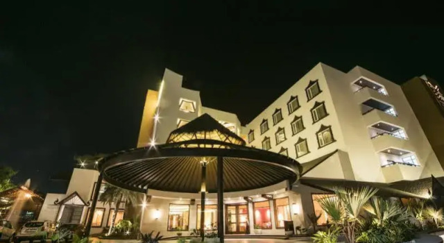 Rudraksh Club & Resorts, Забронировать Отель Отели штата Махараштры по системе «всё включено», Всё включено