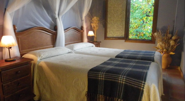 Hotel Apartamento Rural Finca La Media Legua, Book Hotel Hotels in Extremadura with a Pool, Swimming Pool