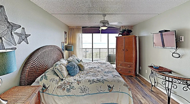New Listing! Contemporary Gulf-view W/ Pools 2 Bedroom Condo, Buchen Sie Ferienwohnung Hotels in Padre Island mit Pool, Schwimmbad