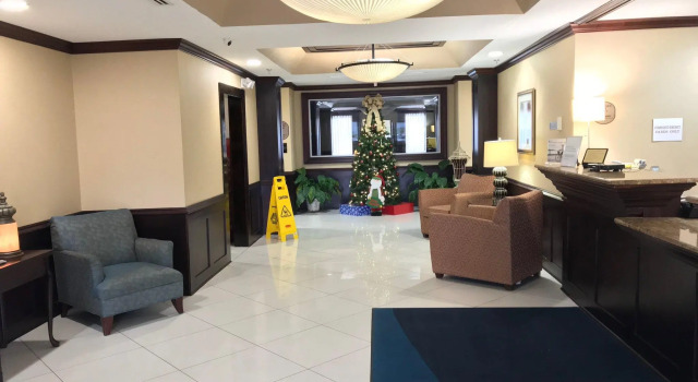 Holiday Inn Express Hotel & Suites Magee by IHG, Réserver Hôtel Magee Mississippi