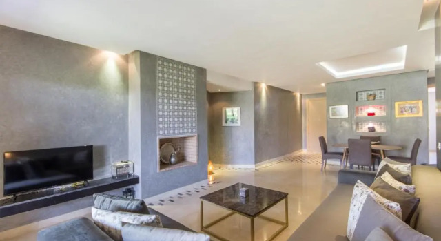 Beauté au Prestigia Topaze - WIFI & Pool, Забронировать Отель Отели Марракеш-Тенсифт-Эль-Хауз с парковкой, Парковка