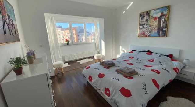 Luxury Apartament Intim Area