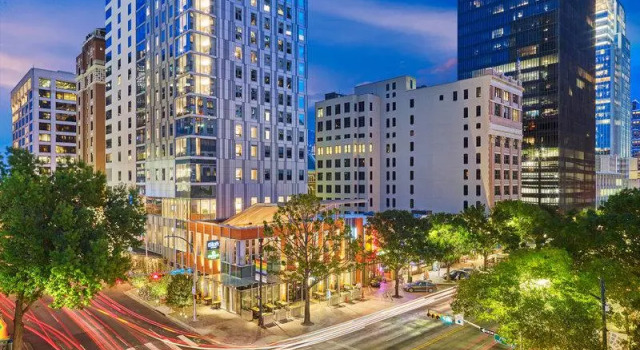 Одноместный люкс c 1 комнатой Element by Marriott Austin Downtown
