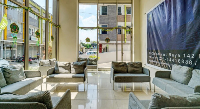 OYO Life 92548 M-square Apartment By Lins Pro