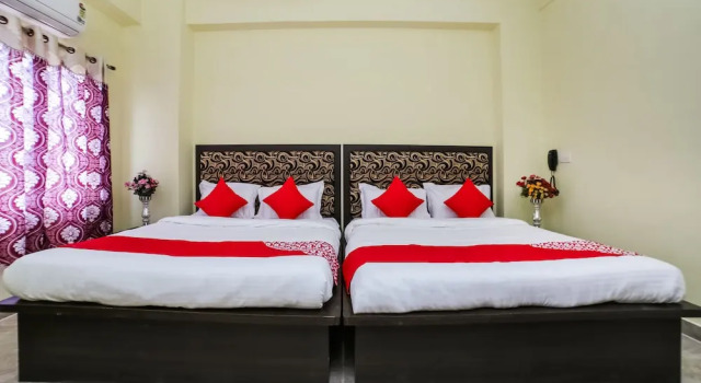 OYO 23682 City Lodge, Забронировать Отель Гувахати штат Ассам
