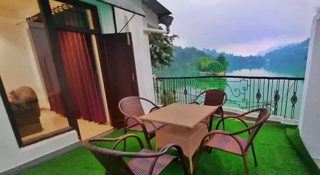 Люкс Luxury The Lake Heritage, Bhimtal