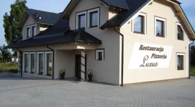 Restauracja LUXIIS, Varaa Hotelli  