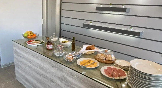 Economy kamer moses residence