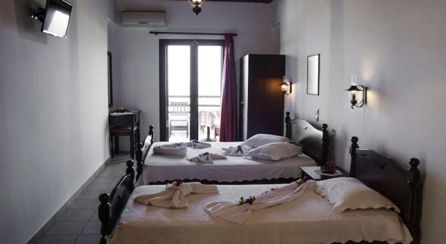 Студия с балконом и с видом на море Kavousi Resort