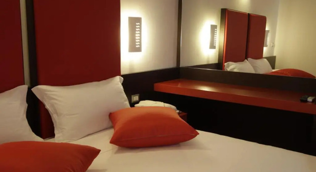 Hotel Paradise Airport, Book Hotel Forlì Emilia-Romagna