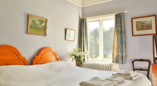 Pinetum Lodge, Забронировать Отель Отели Котсуолда с парковкой, Парковка
