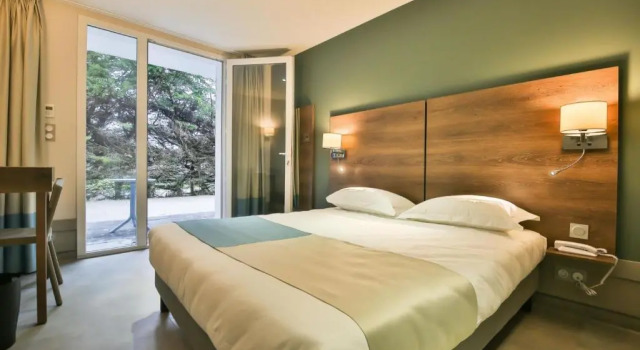 Трёхместный номер Standard Vent dEden Park Hôtel