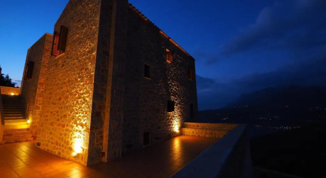 Sofia Limeni View, Book Hotel Limeni 