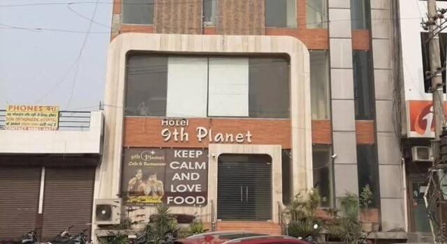 Hotel 9th Planet, Varaa Hotelli Thanesar Haryana