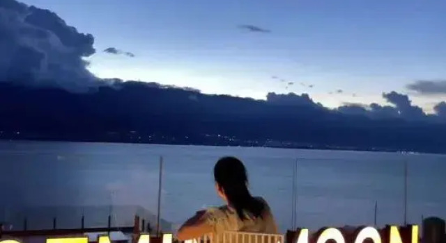 Dali Gemini |Gemini Moon Designer Seaside Holiday Retreat (Erhai Park Branch), Buchen Sie Hotel Dali Yunnan