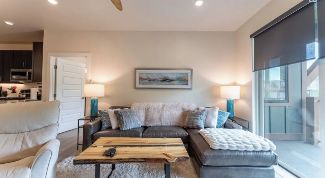 Clearwater Lofts #302, Building 3 By Summit County Mountain Retreats