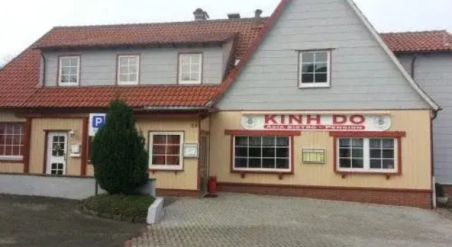 Asia Bistro Kinh Do, Varaa Hotelli Goslar Ala-Saksi