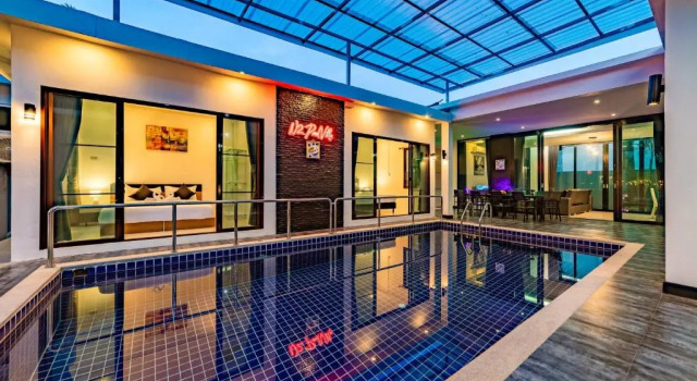 4 Bedroom Modern Pool Villa! (BL10)