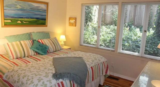 Carmel's Casa Felice, Prenota Hotel Carmel Highlands Indiana