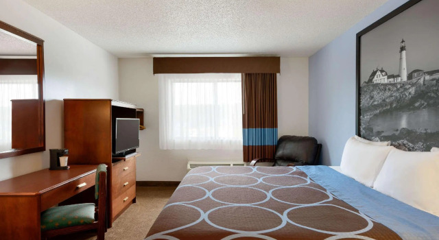 Двухместный номер Deluxe Super 8 by Wyndham Portland/Westbrook Area