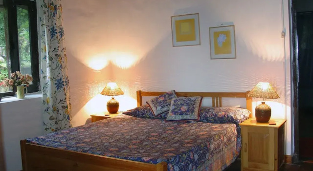 V Resorts Bob's Place Nathuakhan, Rezervovat Hotel Nathuakhan Uttarakhand