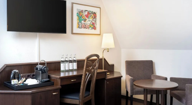 Двухместный семейный номер Standard elaya hotel noerdlingen, Trademark by Wyndham