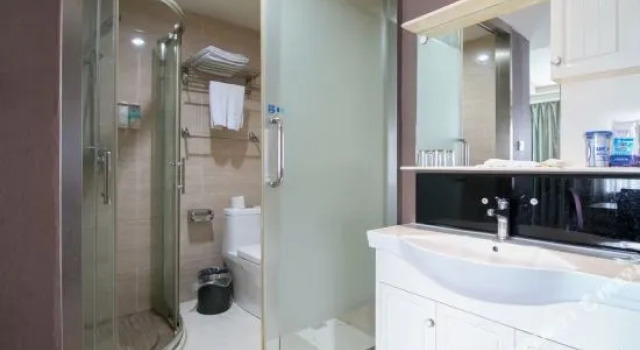 Hsen Business Hotel