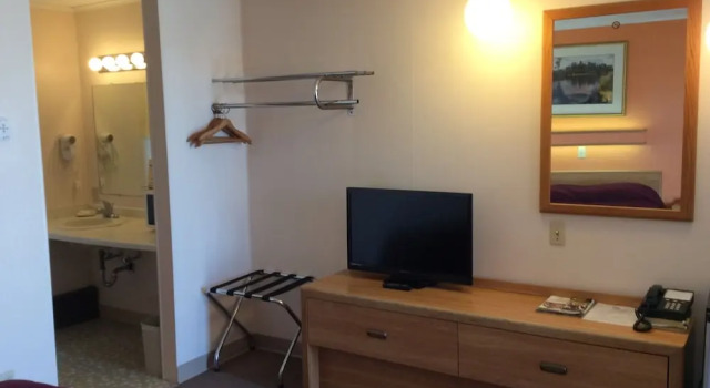 Номер Standard Budget Host Inn Iron Mountain