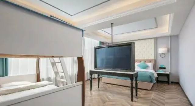 Семейный люкс Xian Hotel (Huangshan Yi County Hongcun)