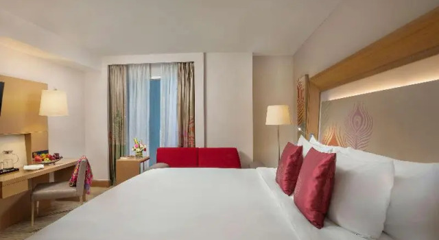 Двухместный номер Standard Novotel Yangon Max