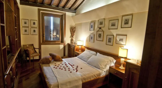 Guest Apartment Rome Colosseum, Забронировать Апартаменты/квартира Отели Лацио с бассейном, Бассейн
