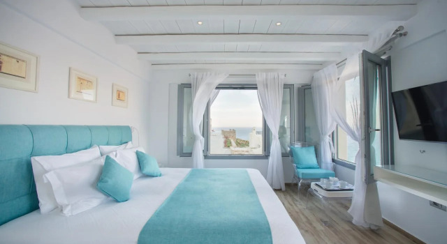 Naxos Rock Villas
