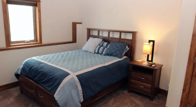 Kiowa Home - Gorgeous Townhome With Amazing Mountain Views 3 Bedroom Townhouse, Забронировать Отель Отели Эстес-Парк 3 звезды, рядом с Marys Lake, 3*