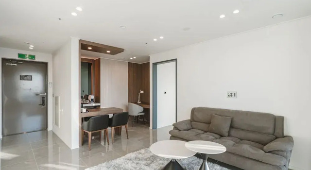 Номер Standard Пентхаус с балконом и с видом на океан Hotel Costa Siheung Geobuksum