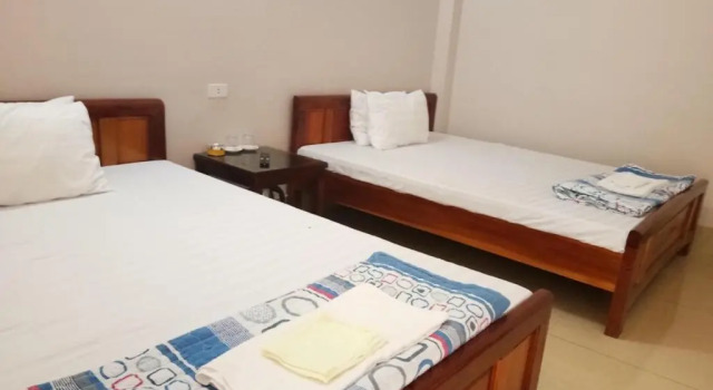 Двухместный номер Standard PhuongMai Hotel