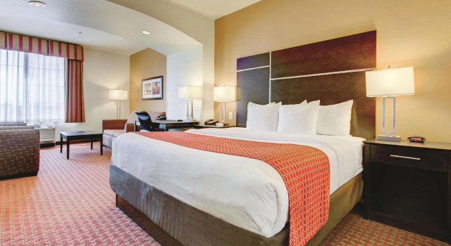 Двухместный номер Deluxe La Quinta by Wyndham Denver Gateway Park