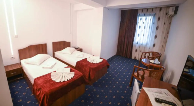 Standardní Dvoulůžkový s manželskou postelí pokoj Hotel Luxor