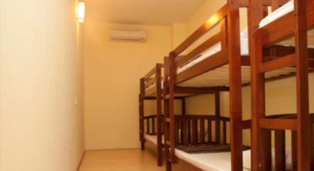 Кровать в общем номере (женский номер) Serenity Hostels