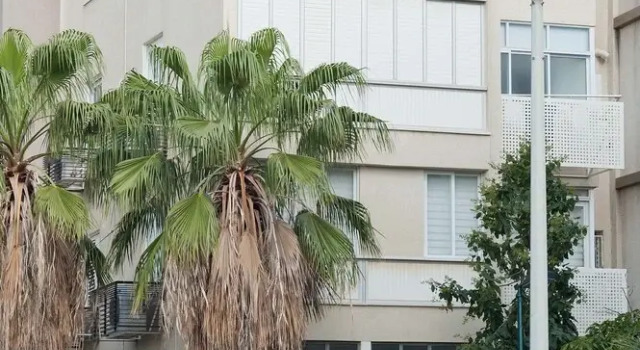 Sea N'Rent - 3 Vilna Tel Aviv, Забронировать Отель Отели Тель-Авива с парковкой, рядом с Парк независимости, Парковка